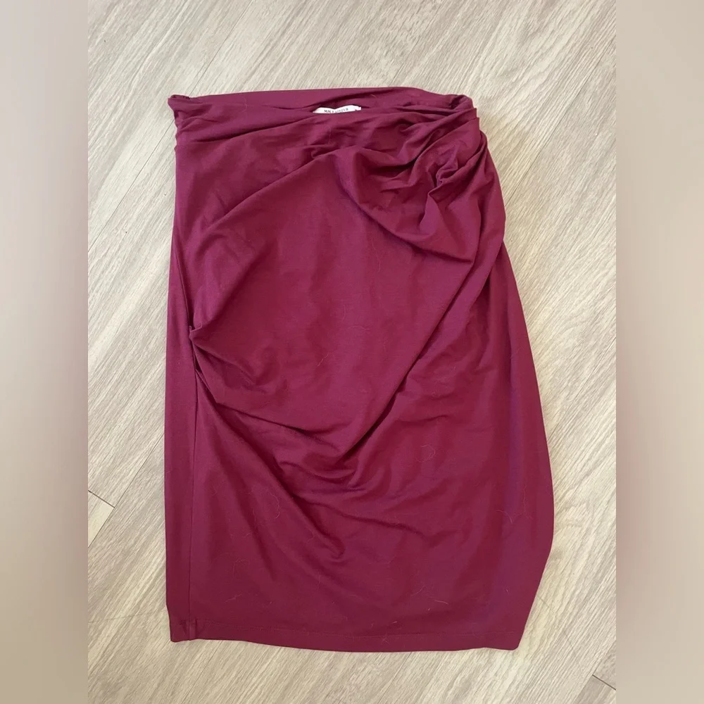 MM Lafleur burgundy red cinched body on midi skirt - Picture 4 of 6